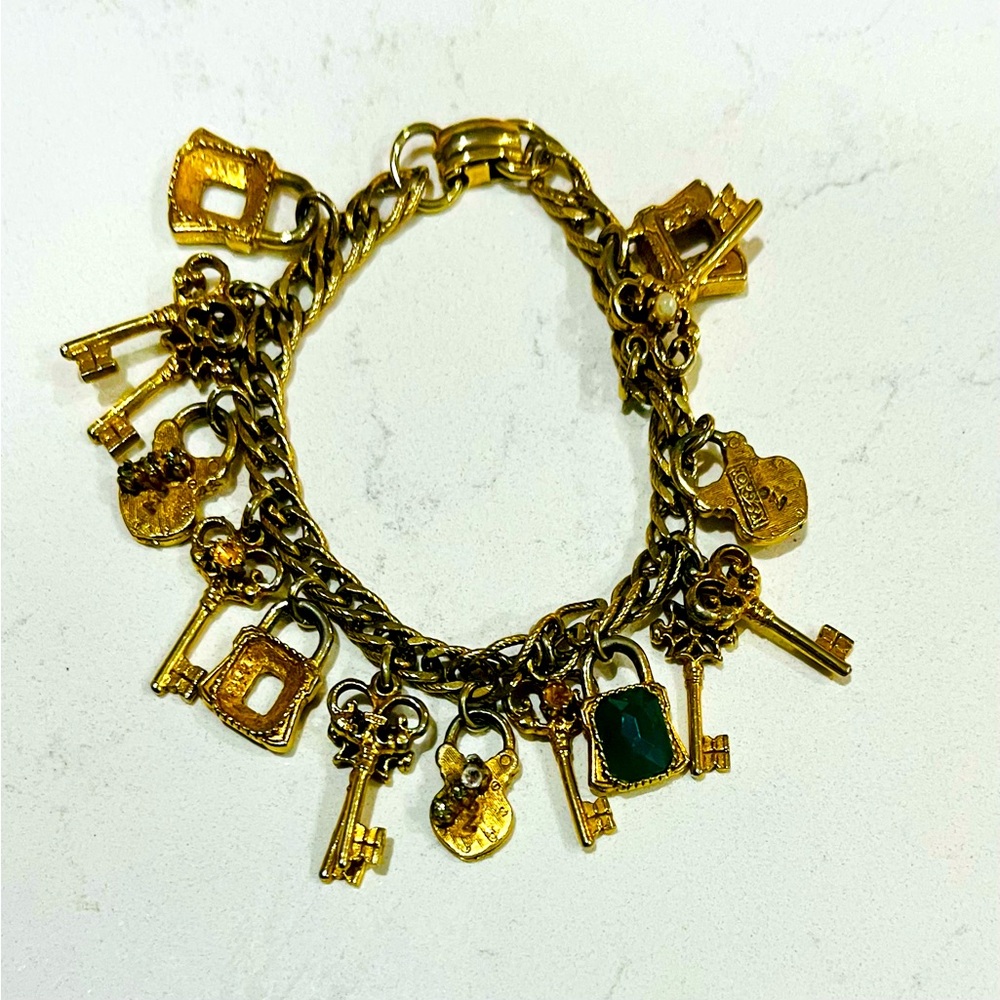 Highly Sought After RARE Vintage 1940’s Skeleton Key Padlock Charm Bracelet